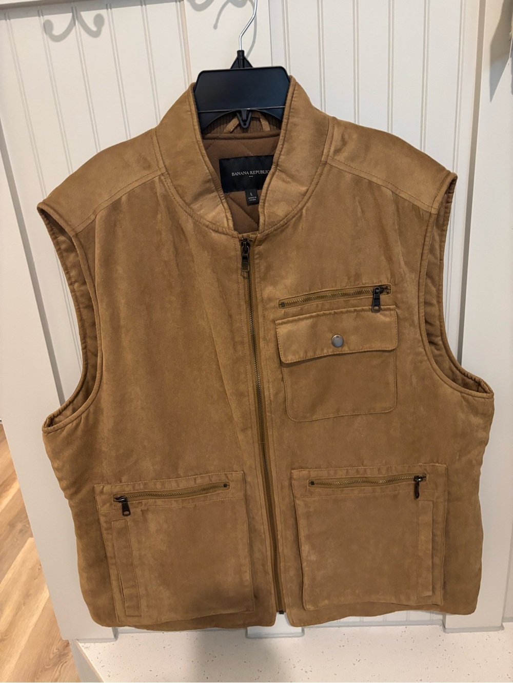 Banana Republic Men’s Camel Suede Utility Vest